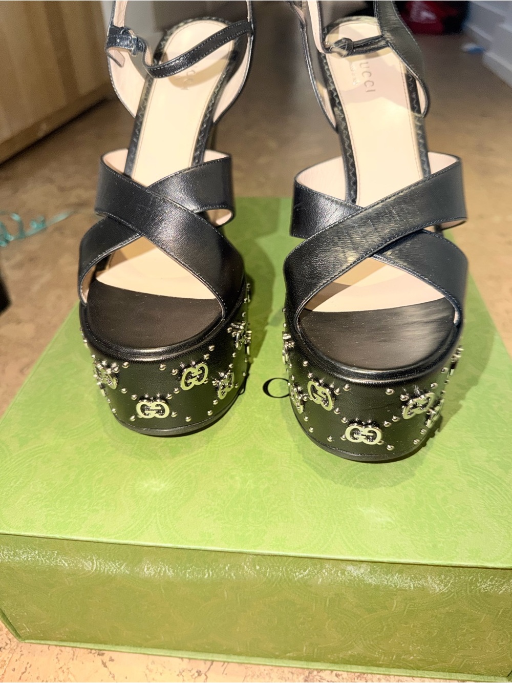 Gucci - Interlocking G leather platform sandals